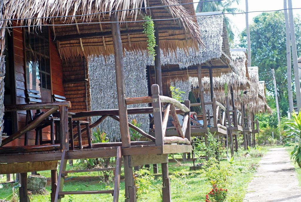 Angel Lanta Bungalow Ko Lanta エクステリア 写真